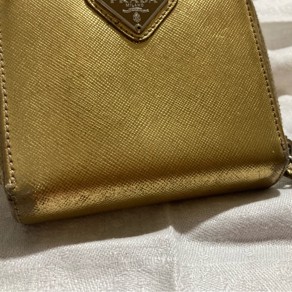 PRADA COIN WALLET Gold Metallic 4 x 4 - Picture 3 of 8